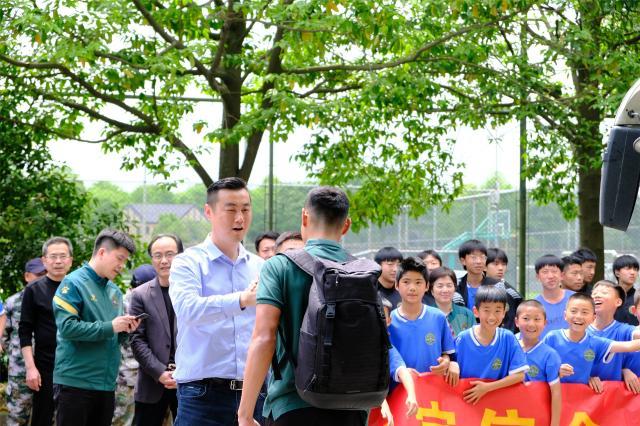 1632363372470032569.jpg 青训配图03.jpg