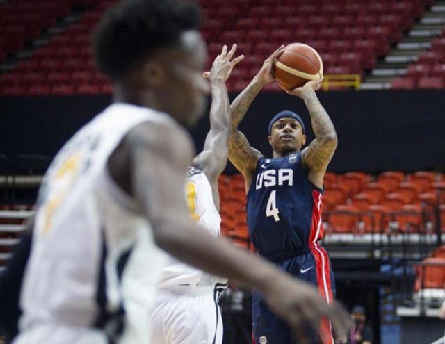 星空体育-时隔一年重新亮相！小托马斯飚中5记三分渴望证明